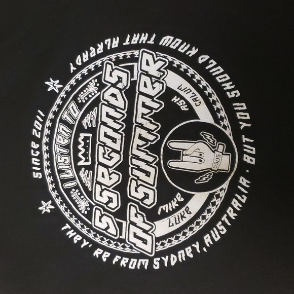 5 Seconds of Summer Black Concert Tee Size XS - Picture 1 of 6